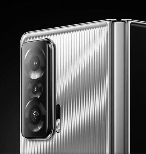 荣耀最新折叠屏爆料,颠覆性设计，引领折叠屏新潮流